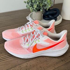 Nike Men's Athletic Shoes - Pink and Orange
